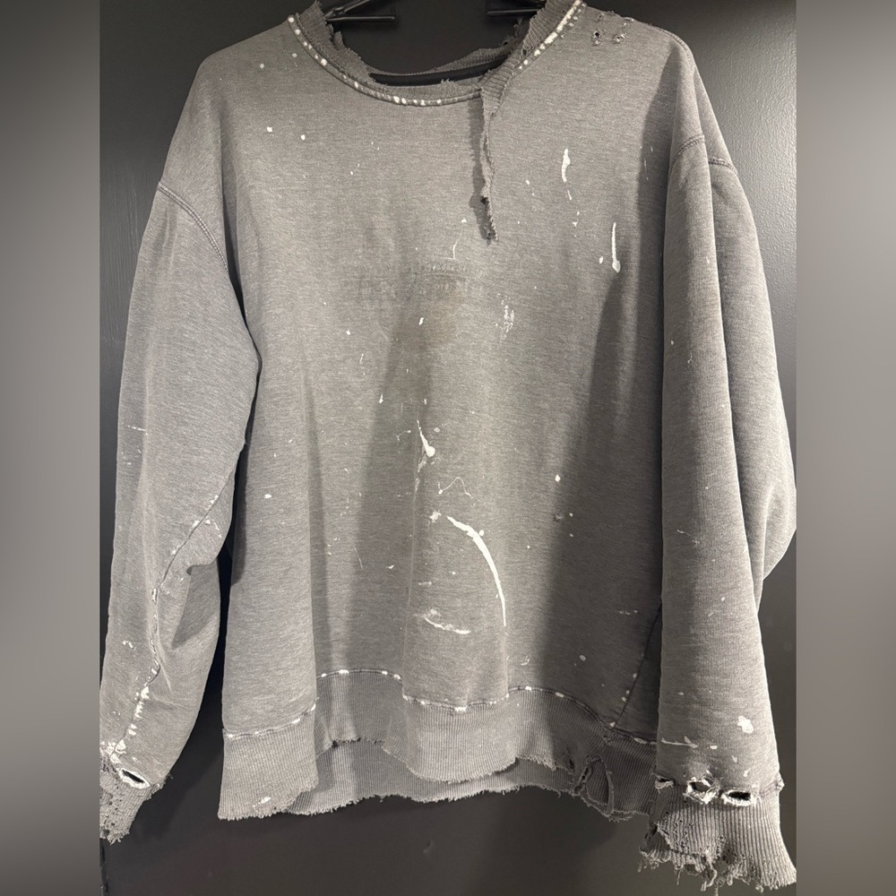 Eddie Bauer Men's Gray Crewneck Sweater
